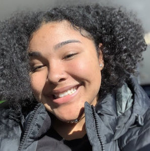 Meet your Posher, Samantha